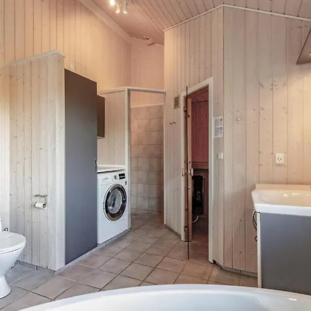 91 With Hot Tub Prázdninový dům *