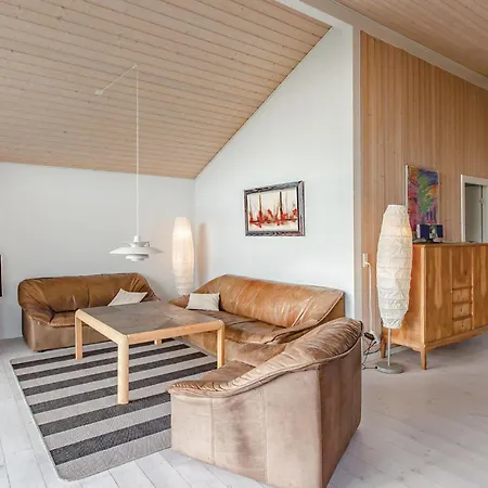 91 With Hot Tub Vakantiehuis